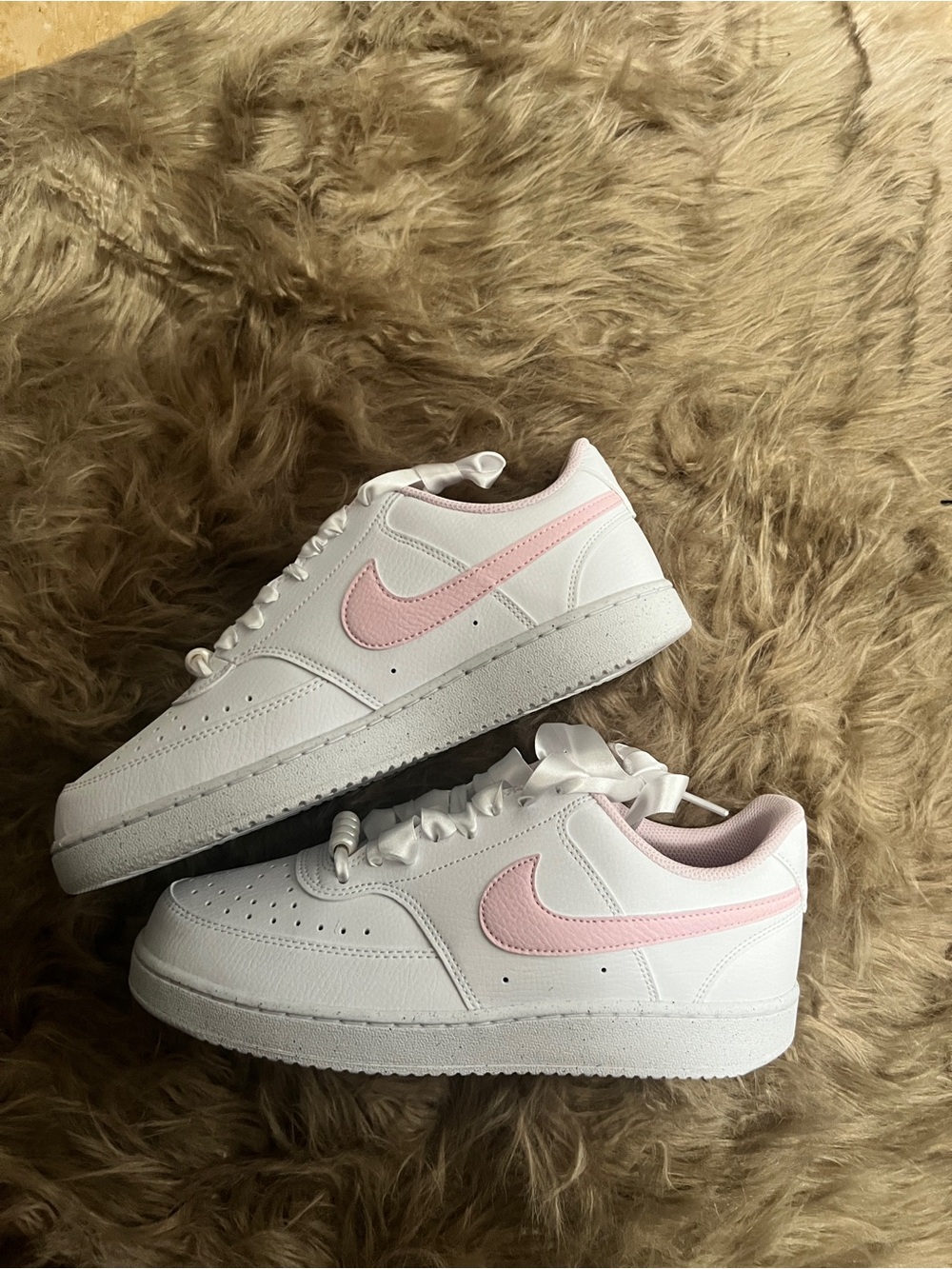Nike women’s white Sneakers with Pink Swoosh and ribbon laces with pearls